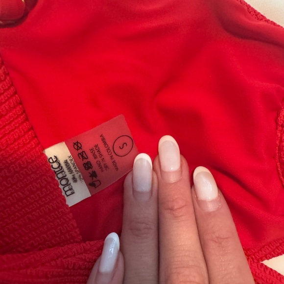 Montce Cherry Red Tori Top and Lulu Bottom Set, Size Small - Picture 8 of 8